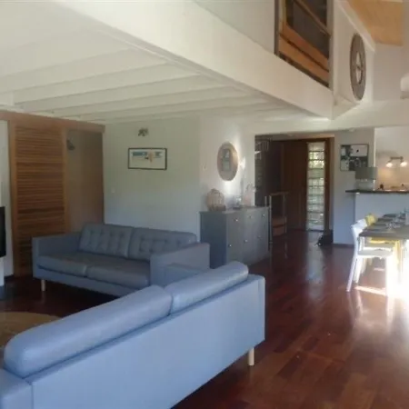 House - 8