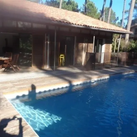Villa House - 8 *